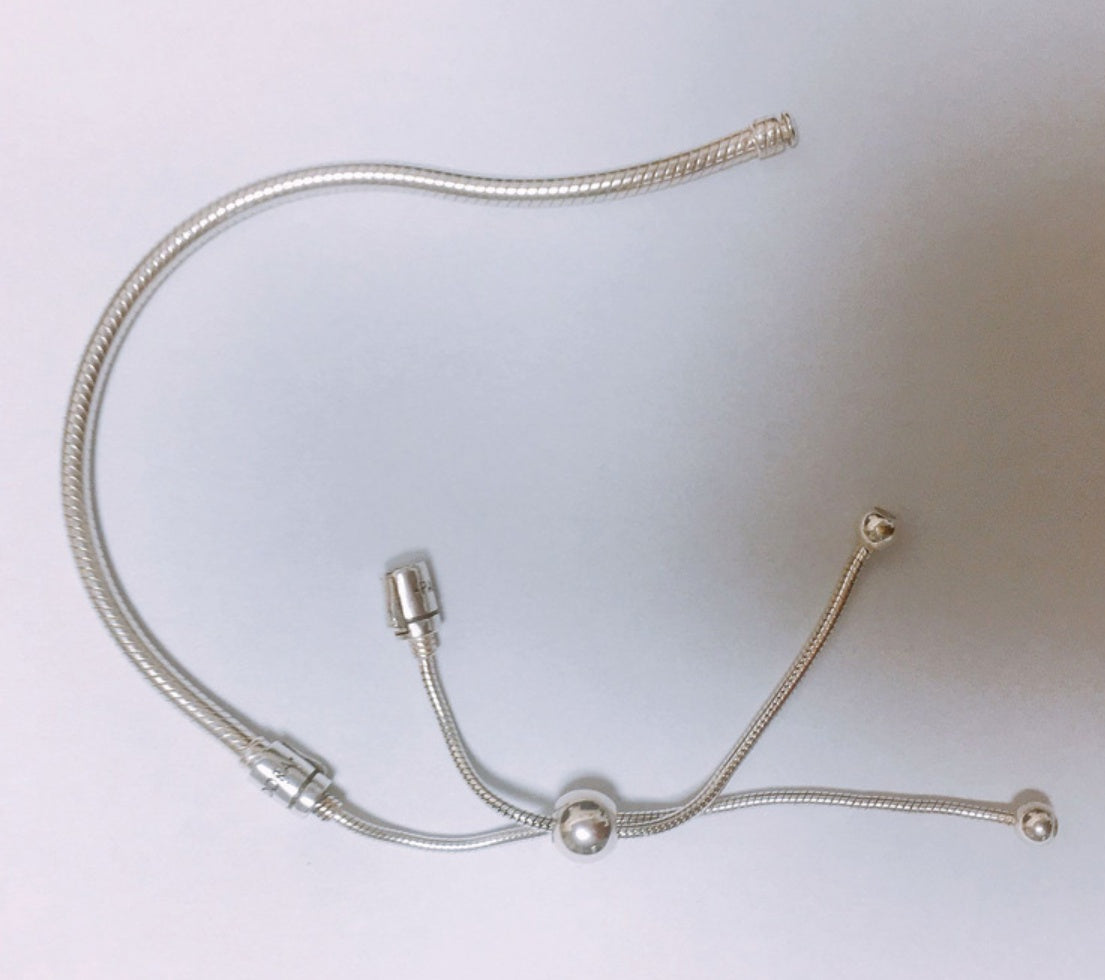 MARQ MINIMALIST SILVER BRACELET