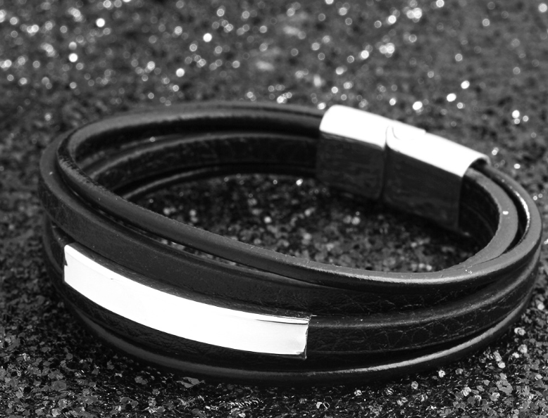 NOIR LEATHER BRACELET